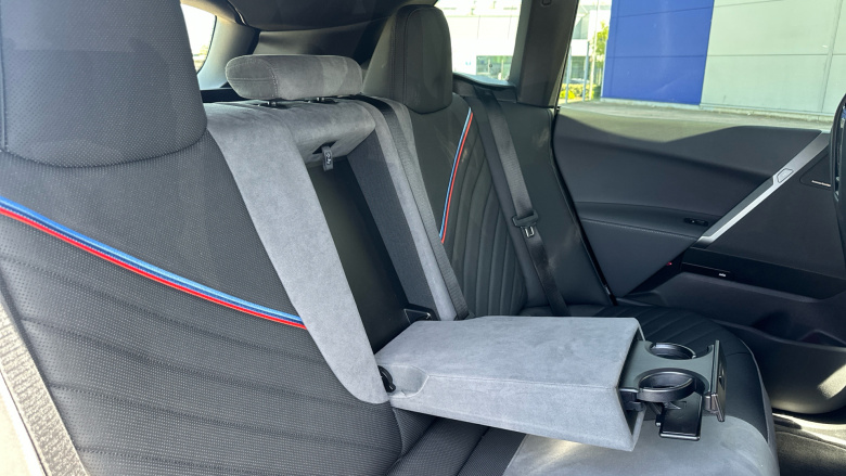 BMW iX 300kW xDrive45 M Sport 101kWh 5dr Auto Electric Estate